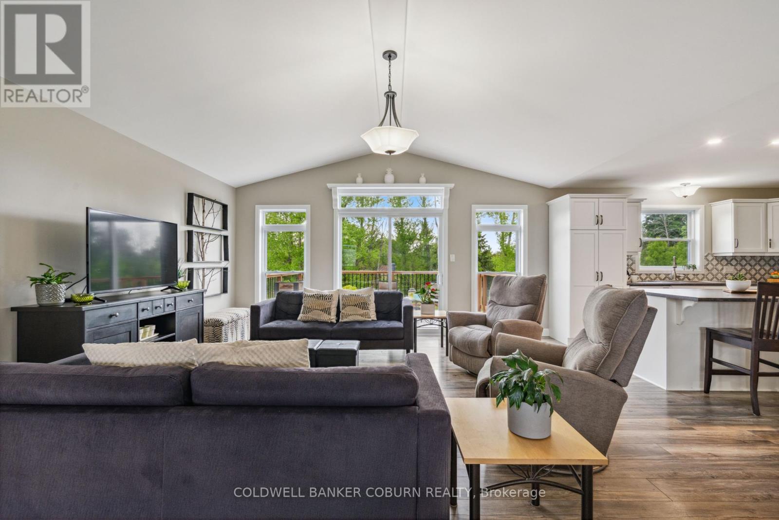 3 Rachelle Crescent