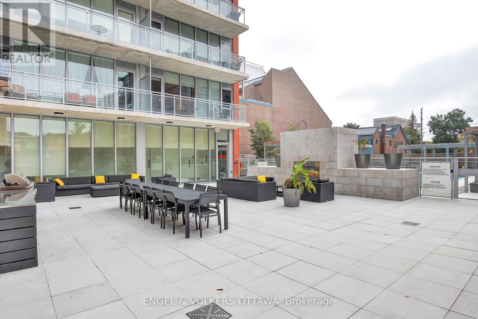 516 - 360 Mcleod Street