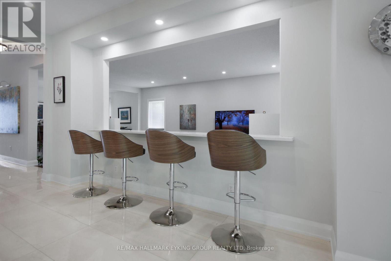 34 Rideauview Terrace