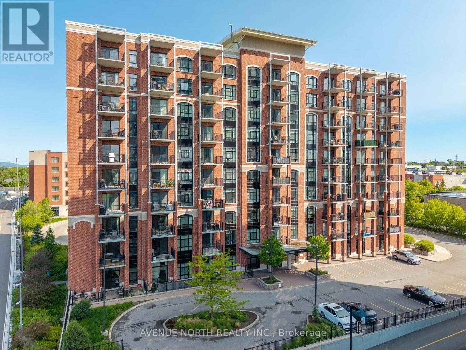 806 - 555 Anand Private