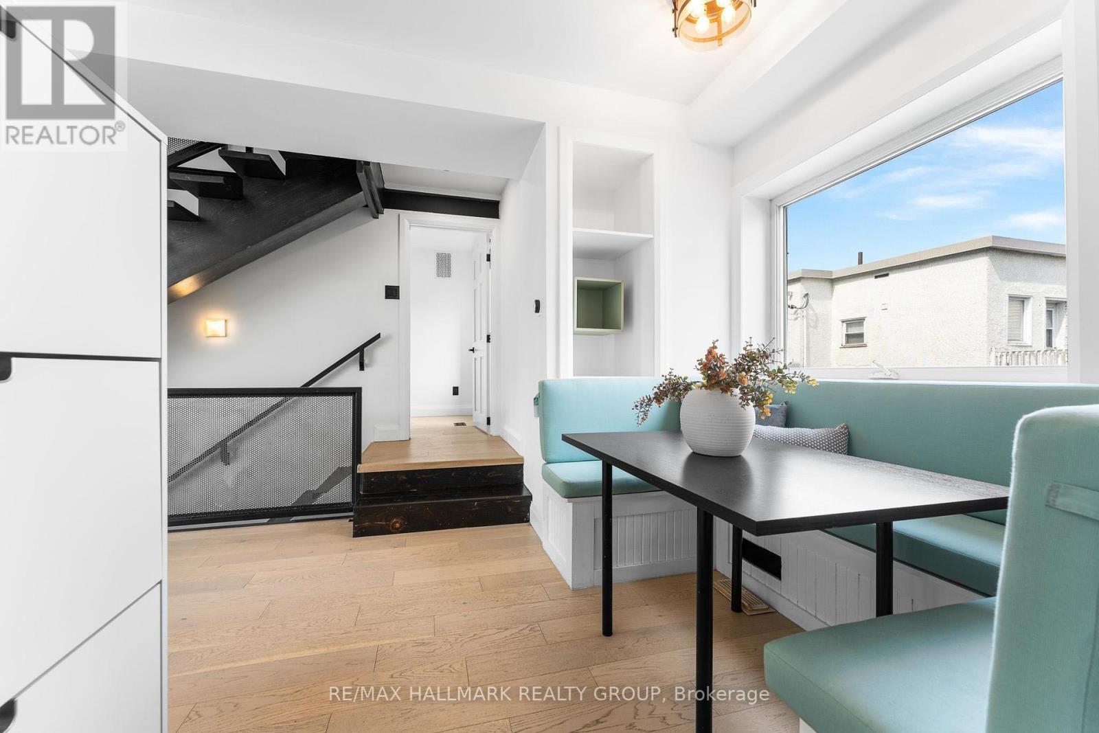 469 Booth Street