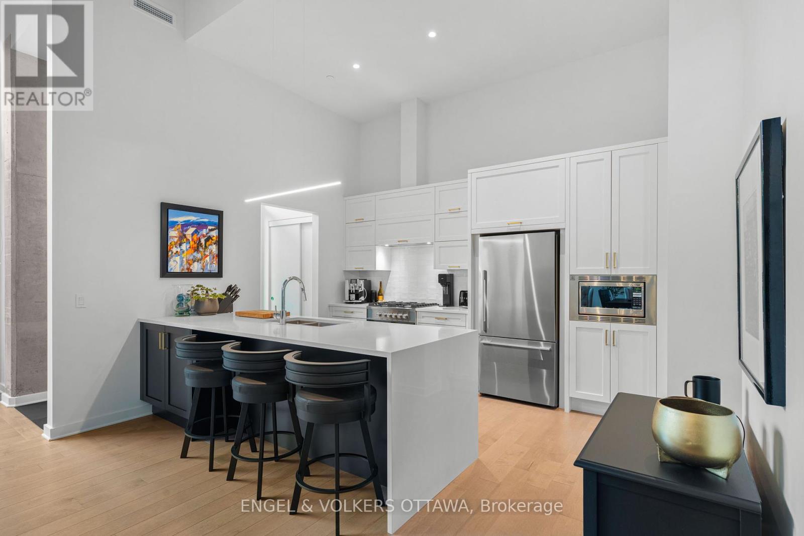 103 - 135 Barrette Street
