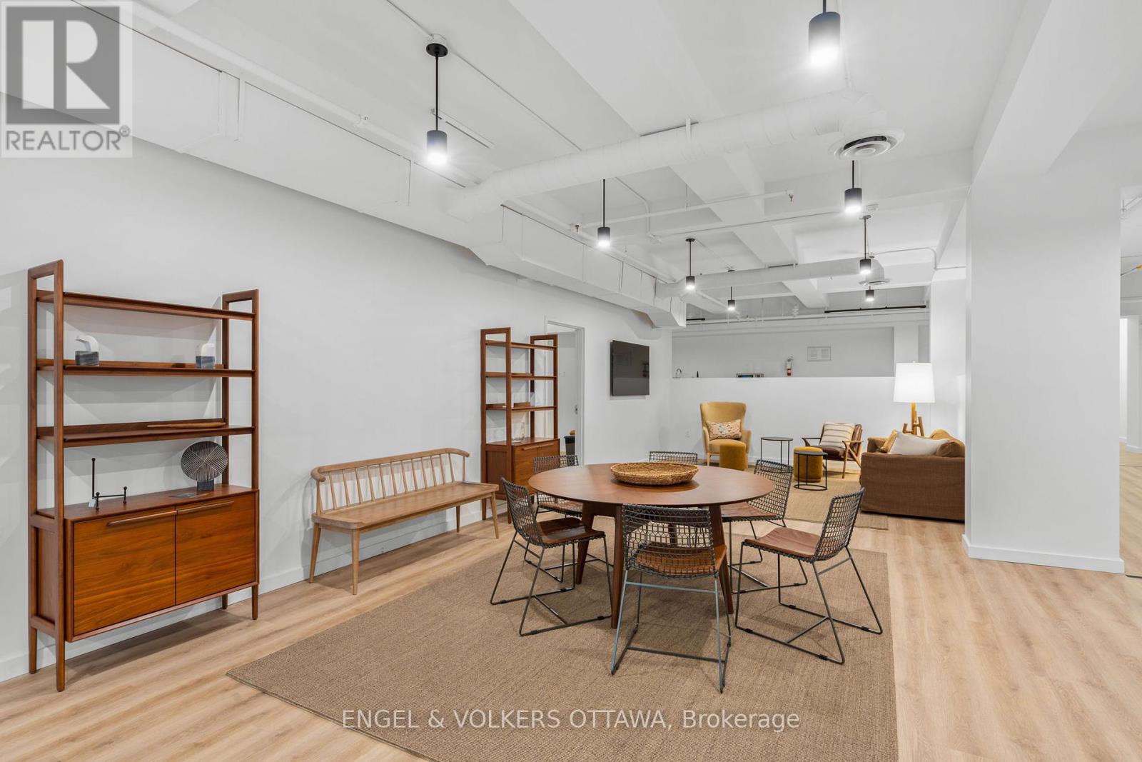 103 - 135 Barrette Street