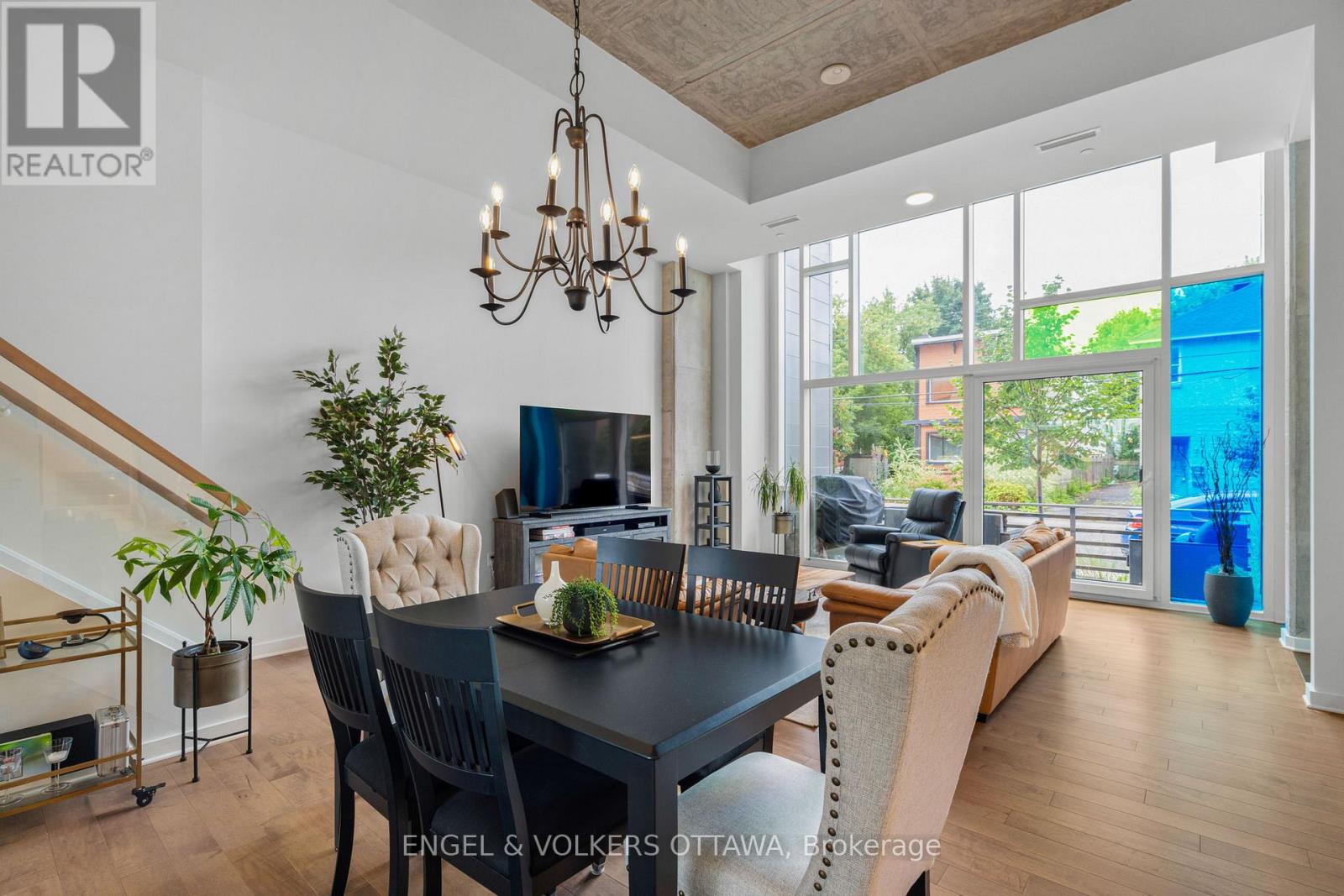 103 - 135 Barrette Street
