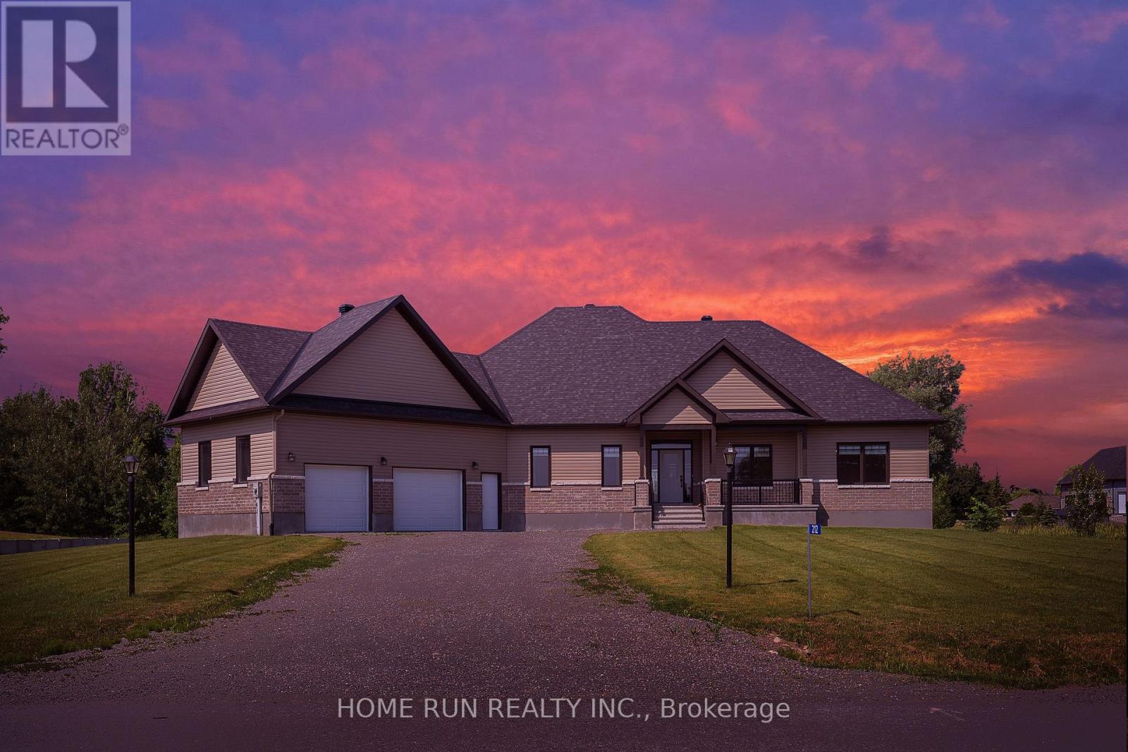 212 Summerview Terrace