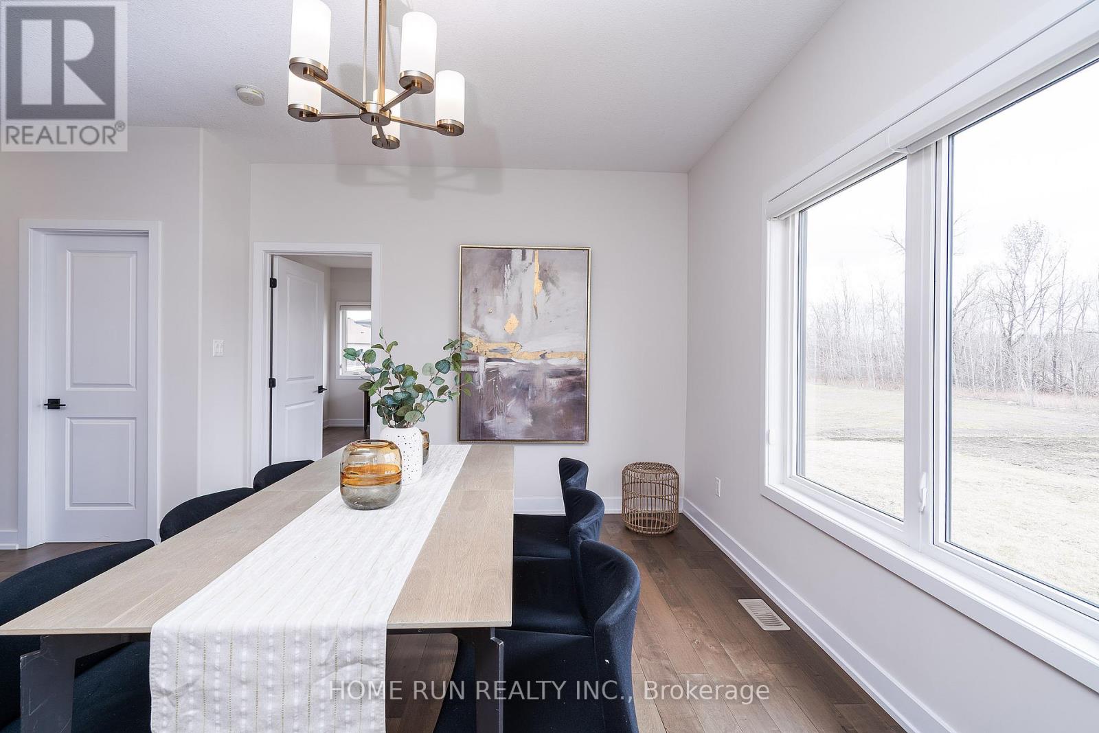 212 Summerview Terrace