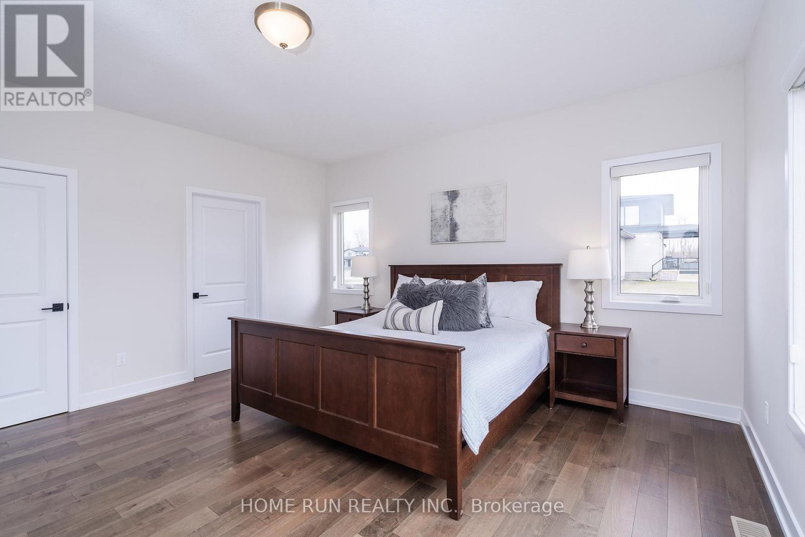 212 Summerview Terrace