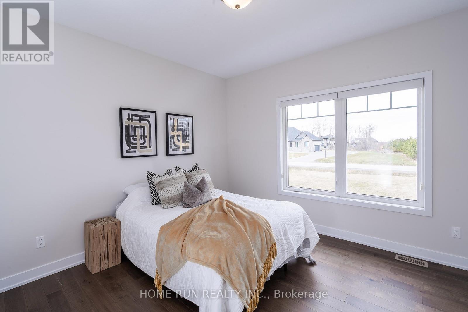212 Summerview Terrace