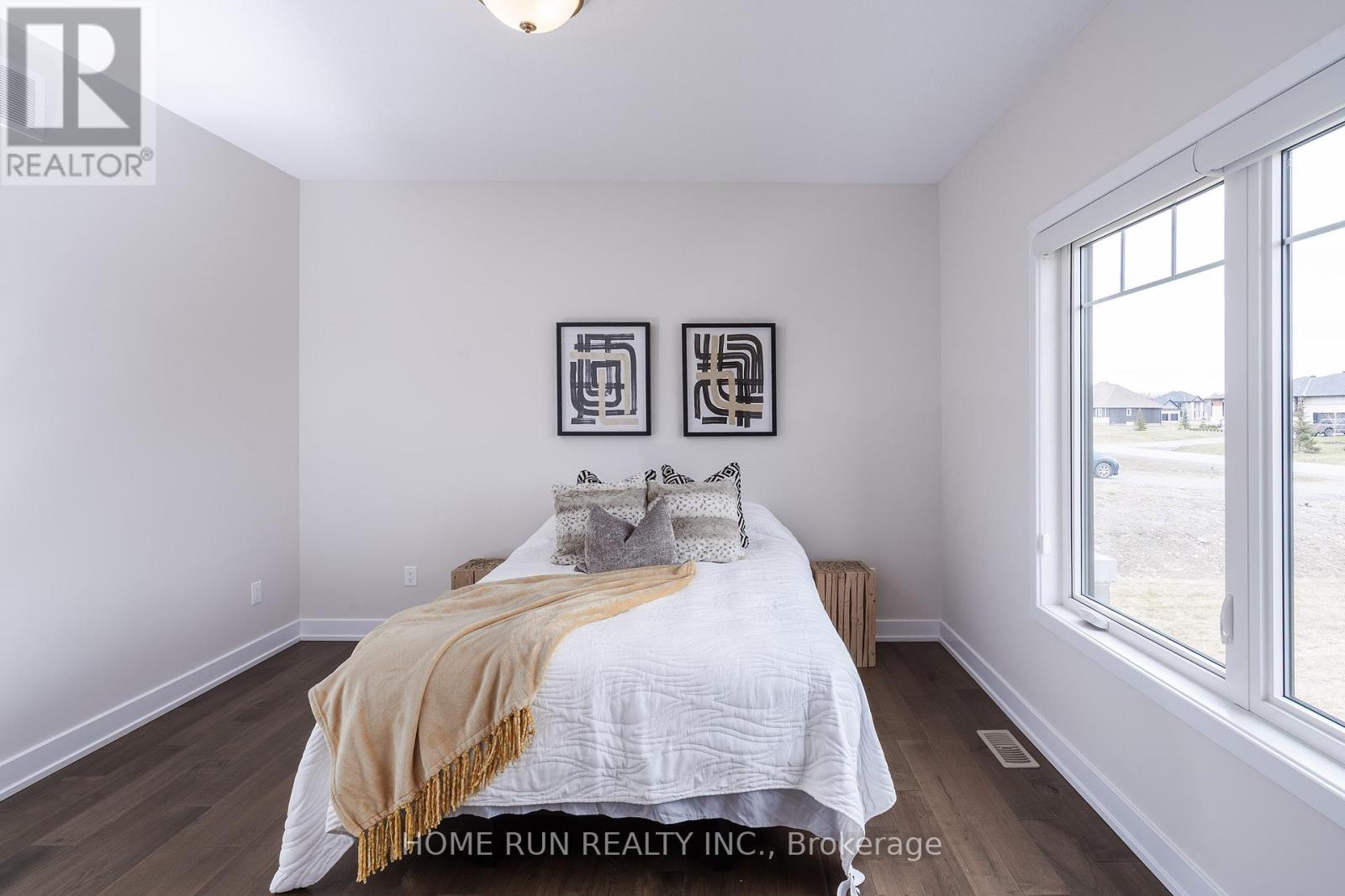 212 Summerview Terrace