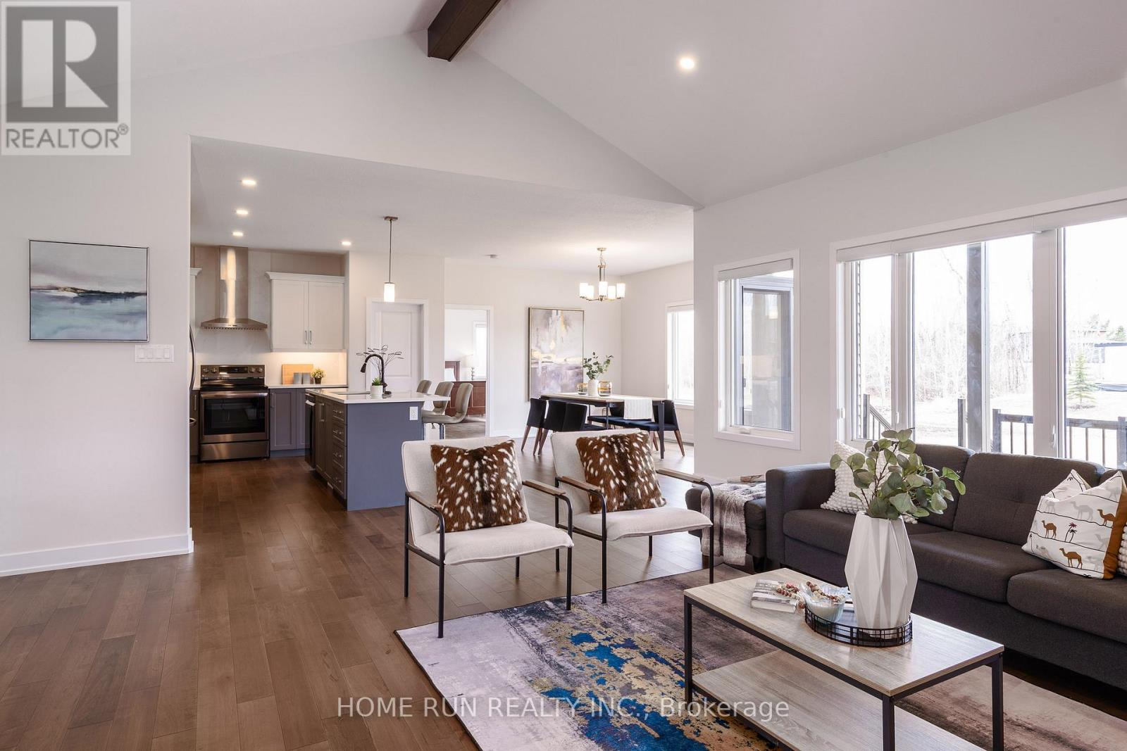 212 Summerview Terrace