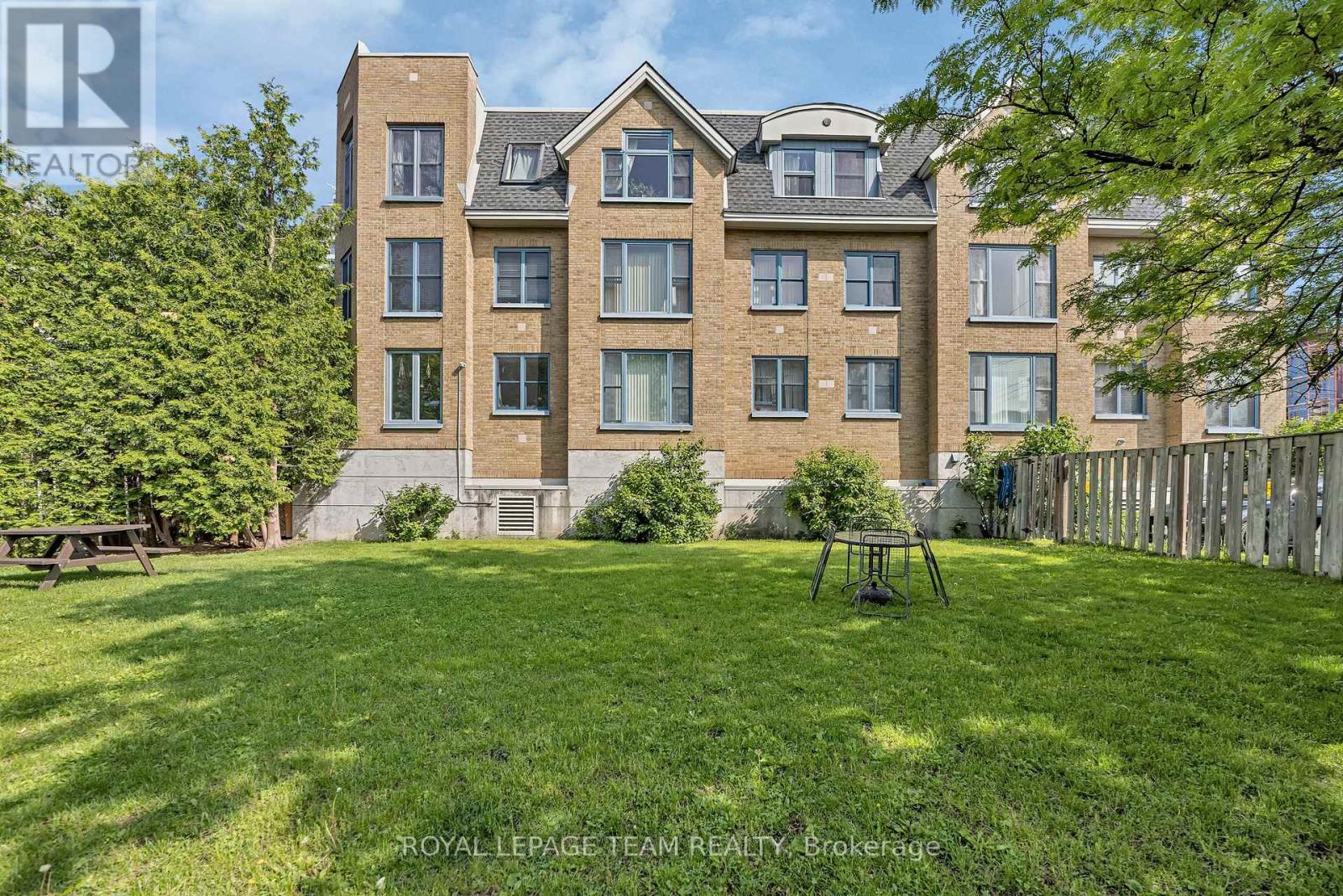 307 - 202 Hinchey Avenue