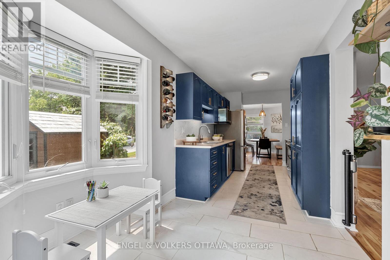 92 Markland Crescent