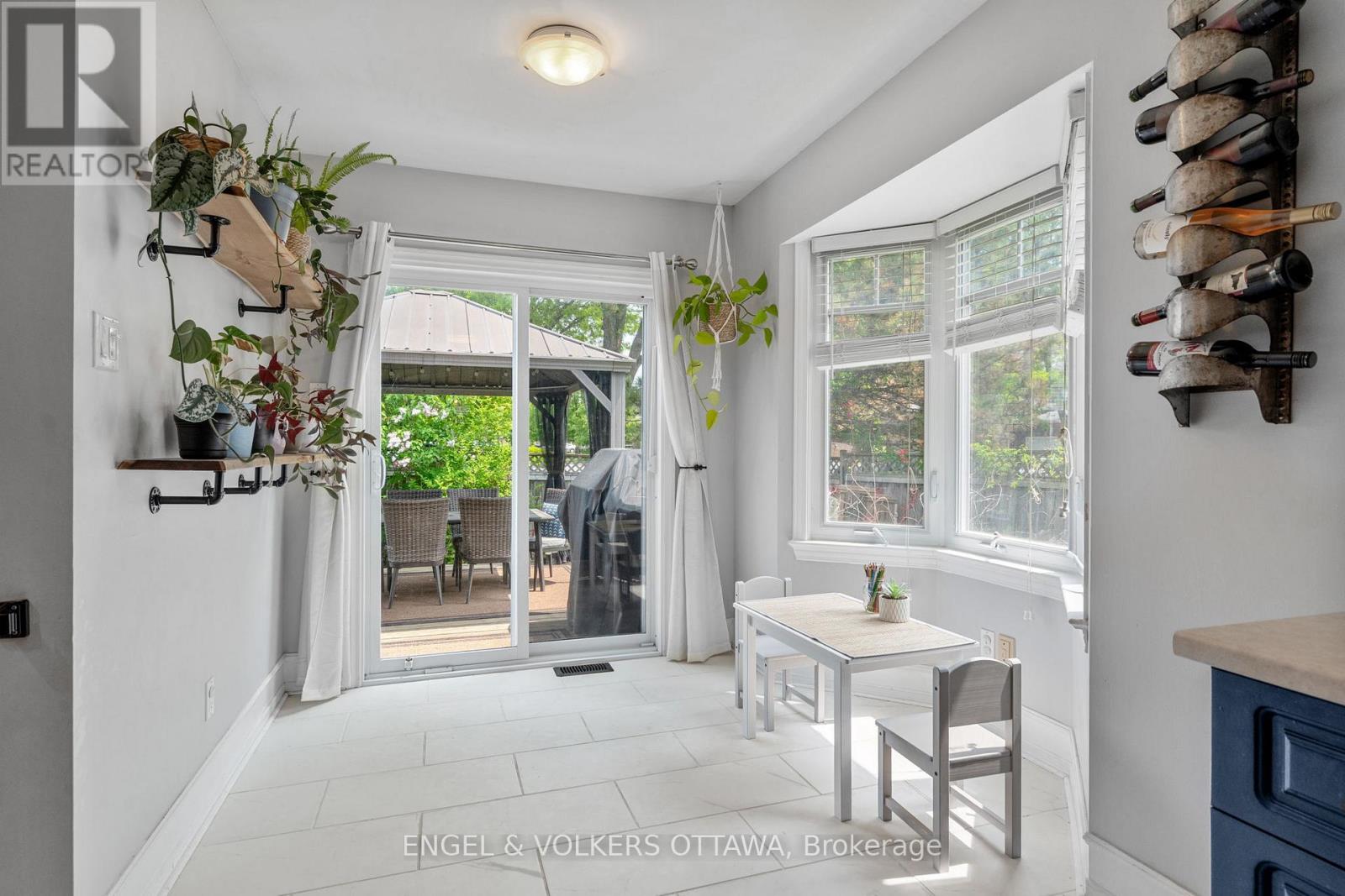 92 Markland Crescent