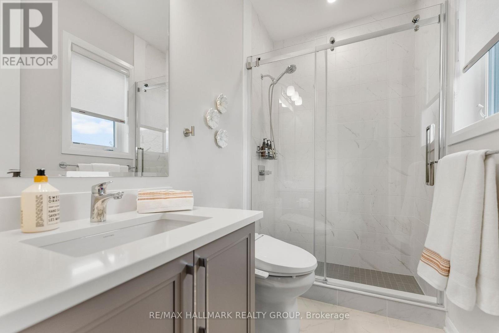350 Cloyne Crescent