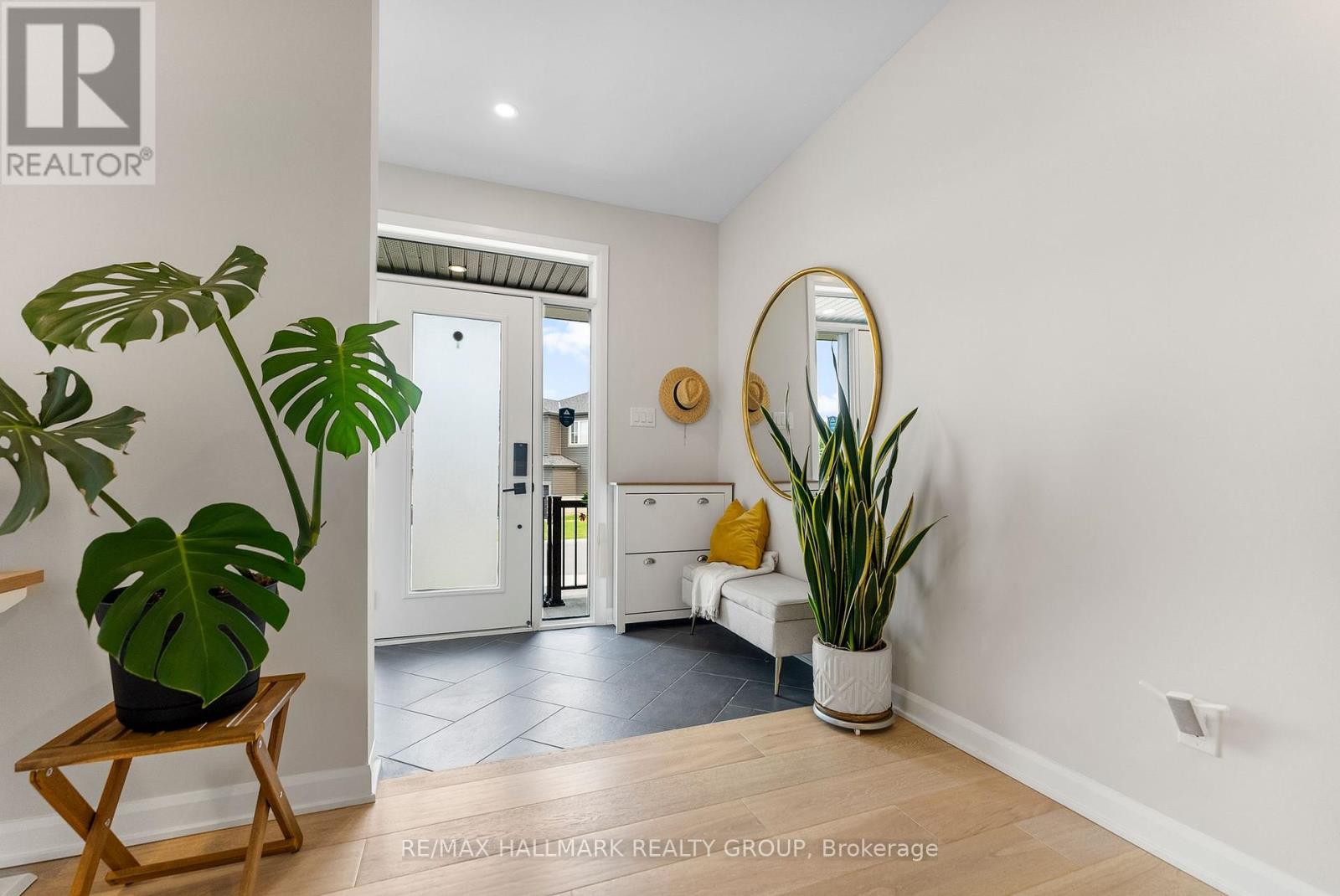 350 Cloyne Crescent