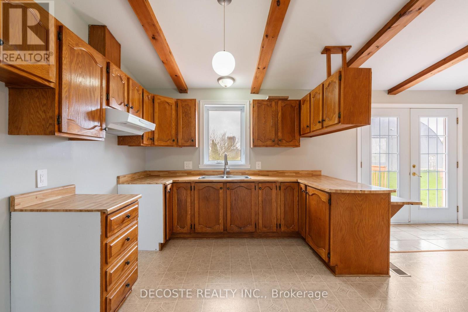 2811 Rolland Massie Road