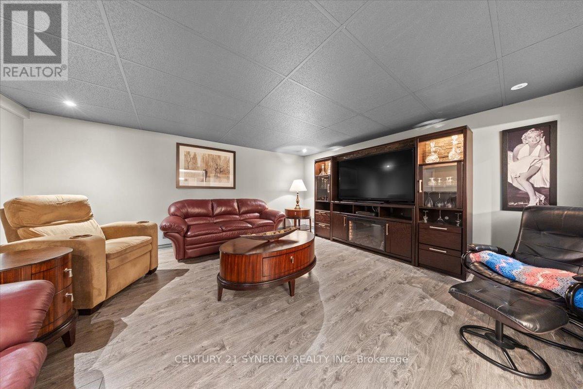 1921 Greys Creek Road S