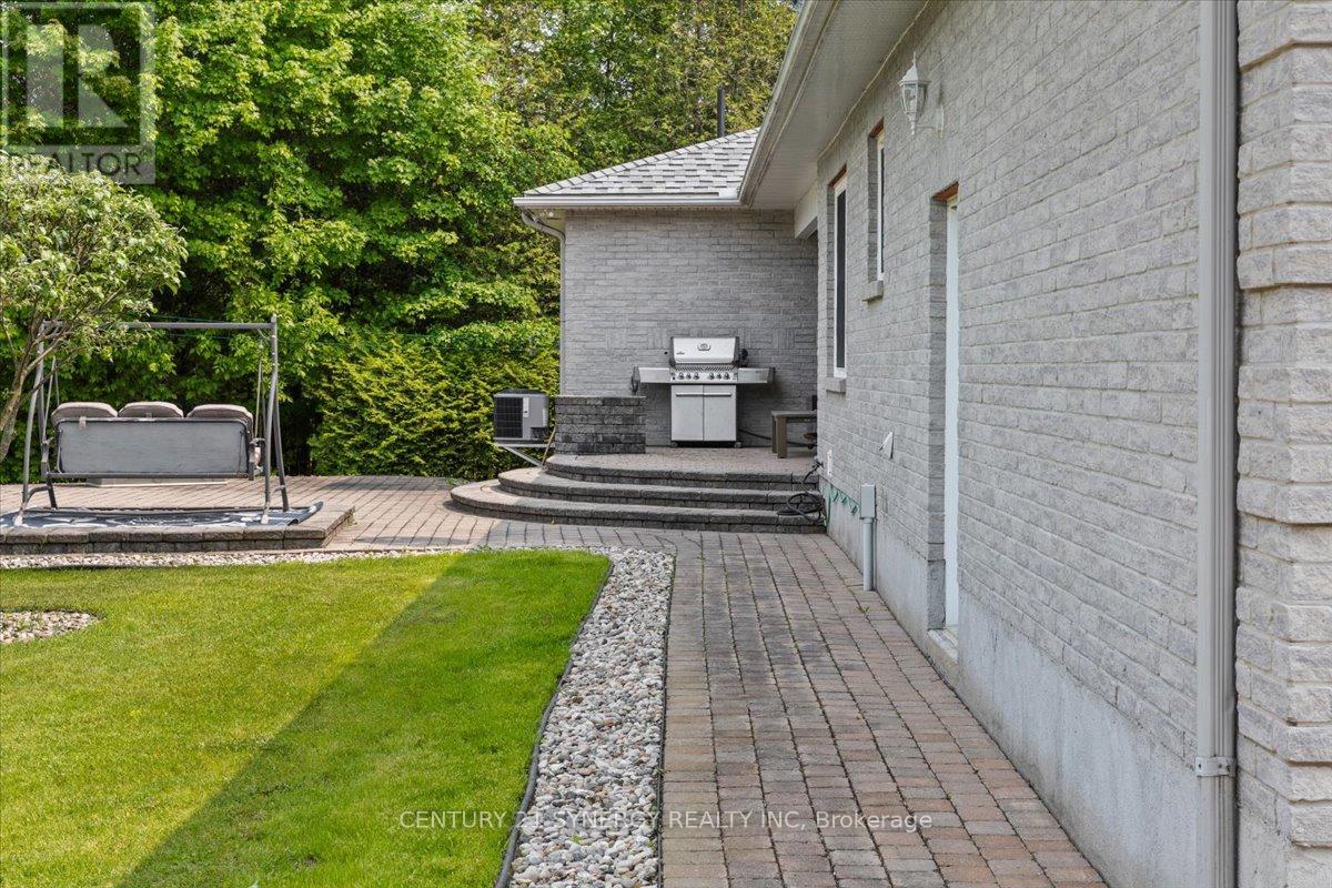 1921 Greys Creek Road S