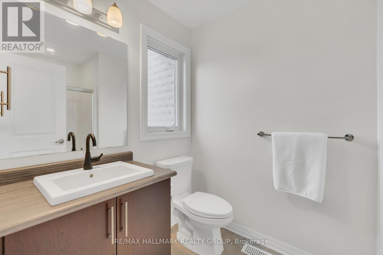 1022 Cobble Hill Drive