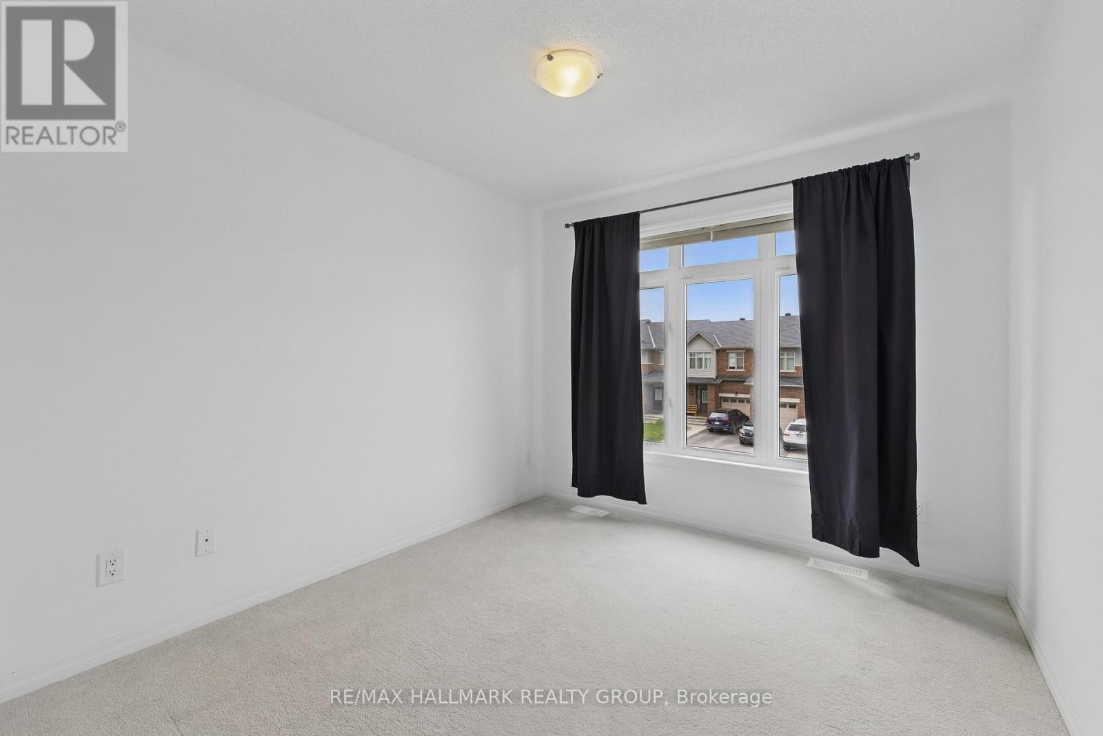 1022 Cobble Hill Drive