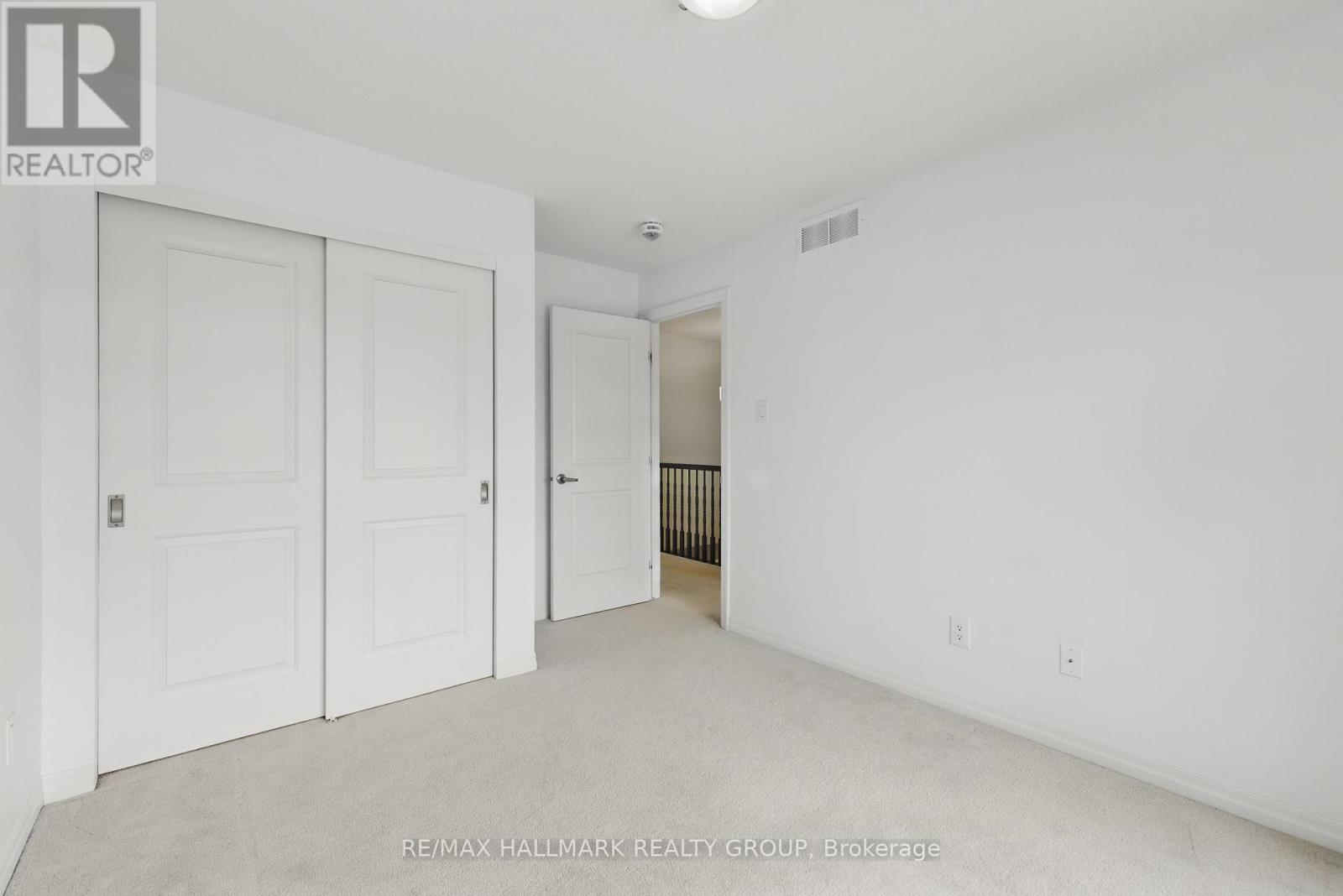 1022 Cobble Hill Drive