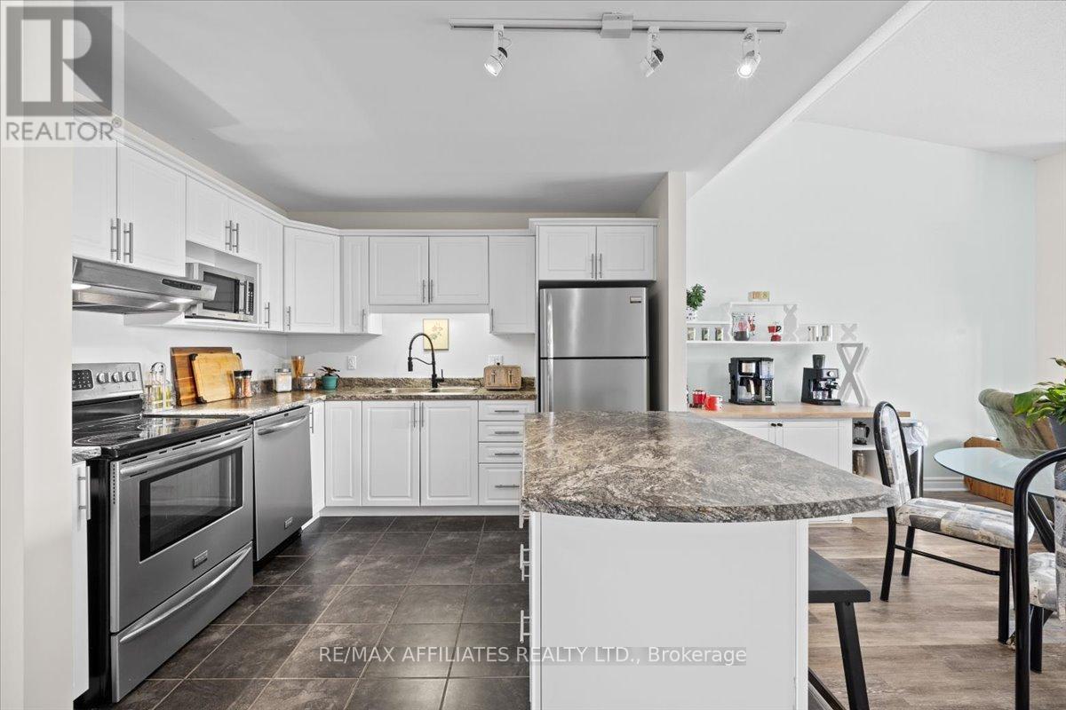 407 - 201 Eliot Street