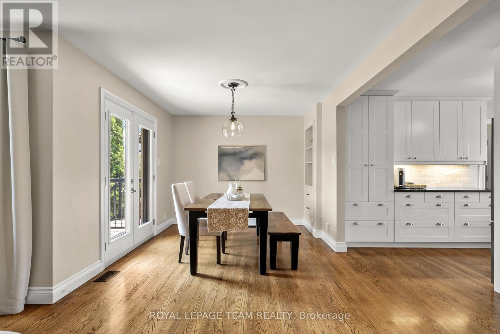 314 Clothier Street W