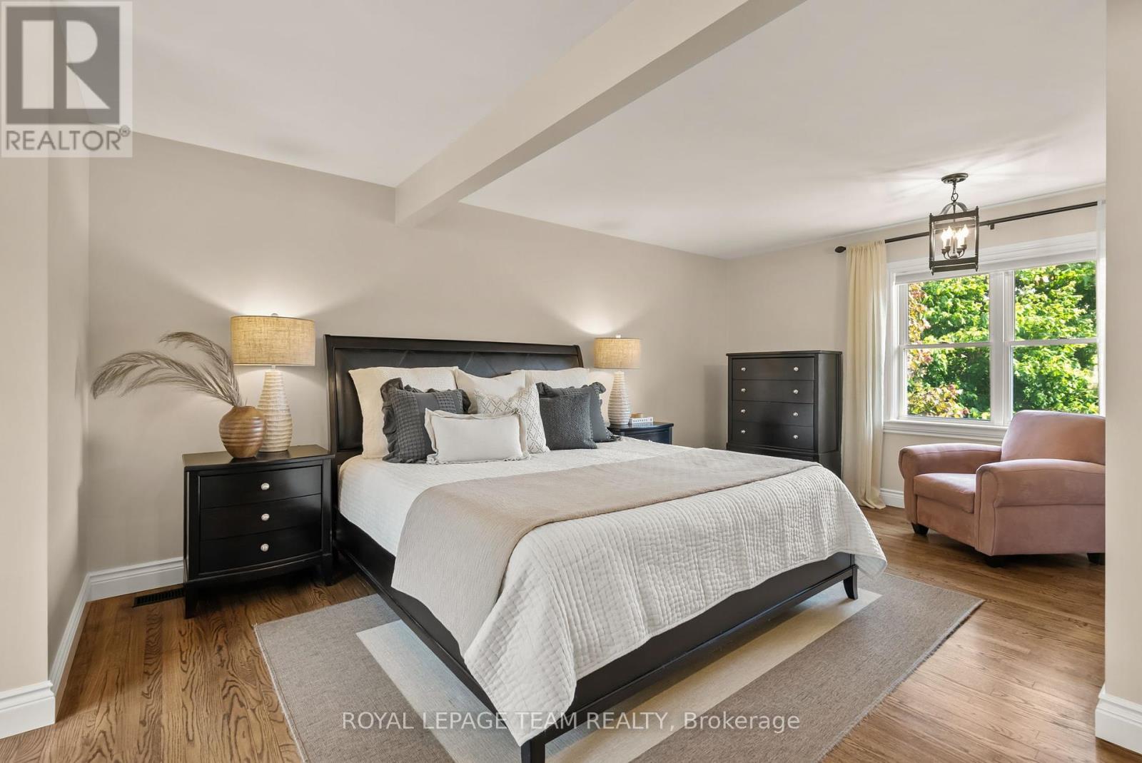 314 Clothier Street W