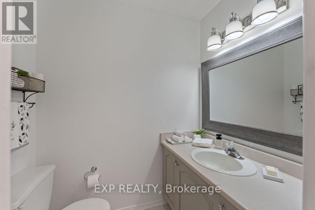 2 Bonnechere Drive
