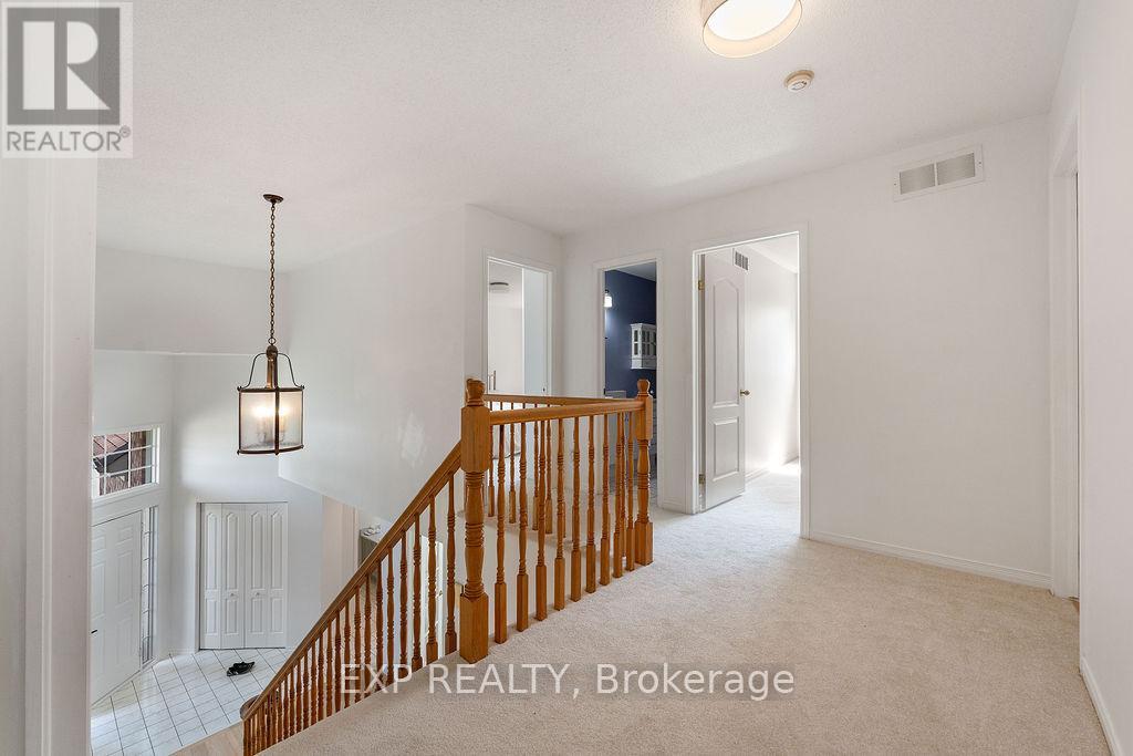 2 Bonnechere Drive