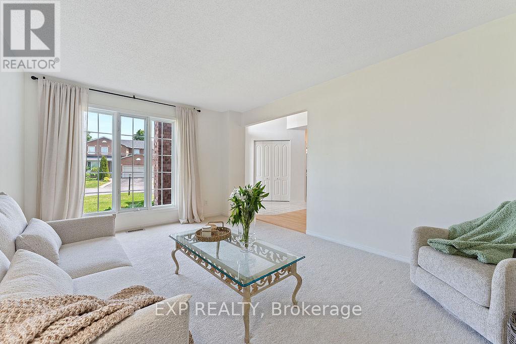2 Bonnechere Drive