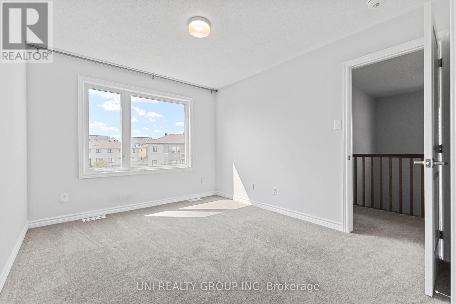 667 Rye Grass Way