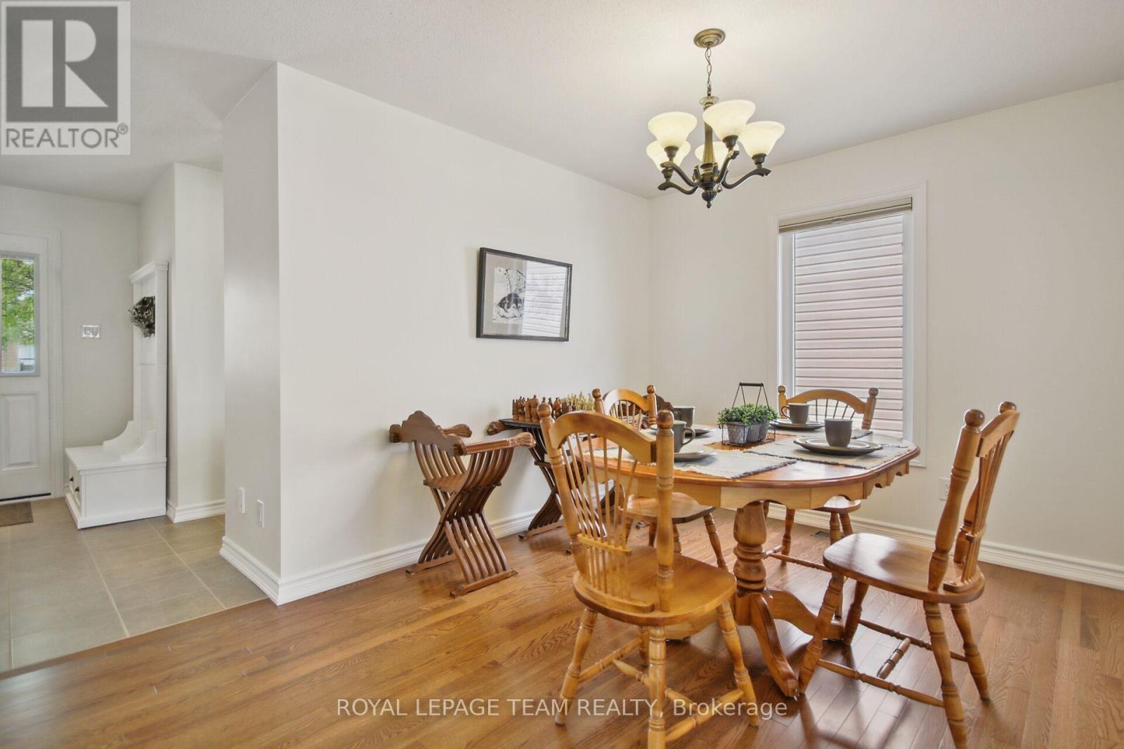 408 Abbeydale Circle