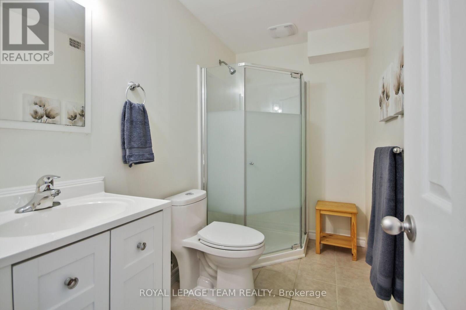 408 Abbeydale Circle