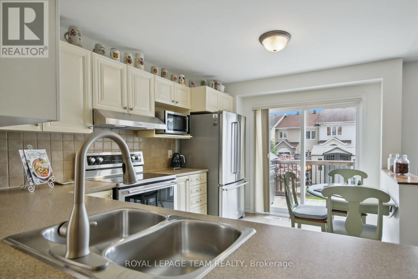 408 Abbeydale Circle