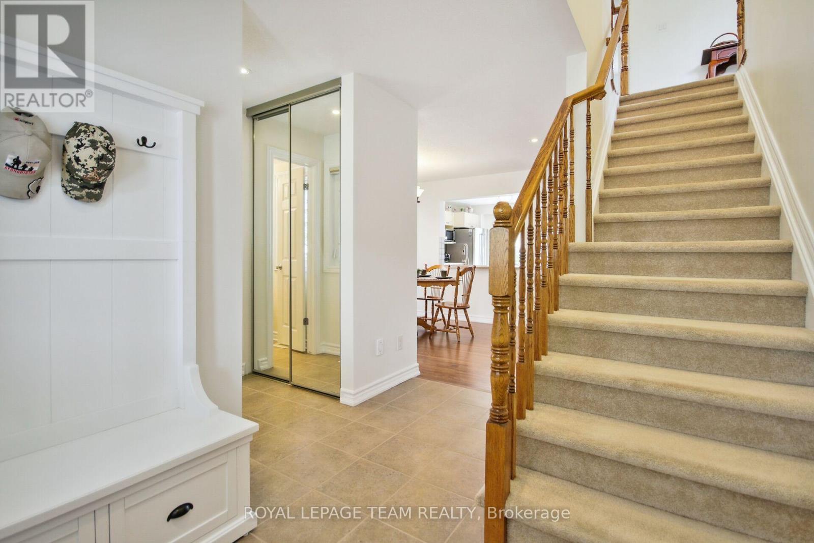 408 Abbeydale Circle