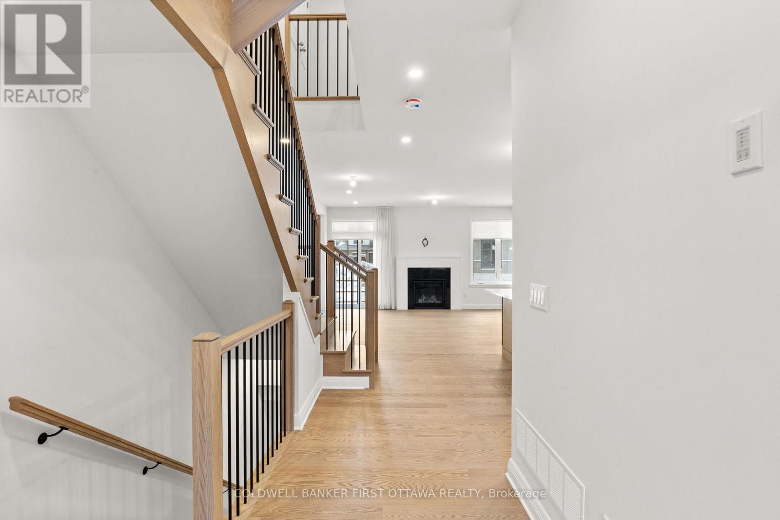 1322 Whitlow Grass Way