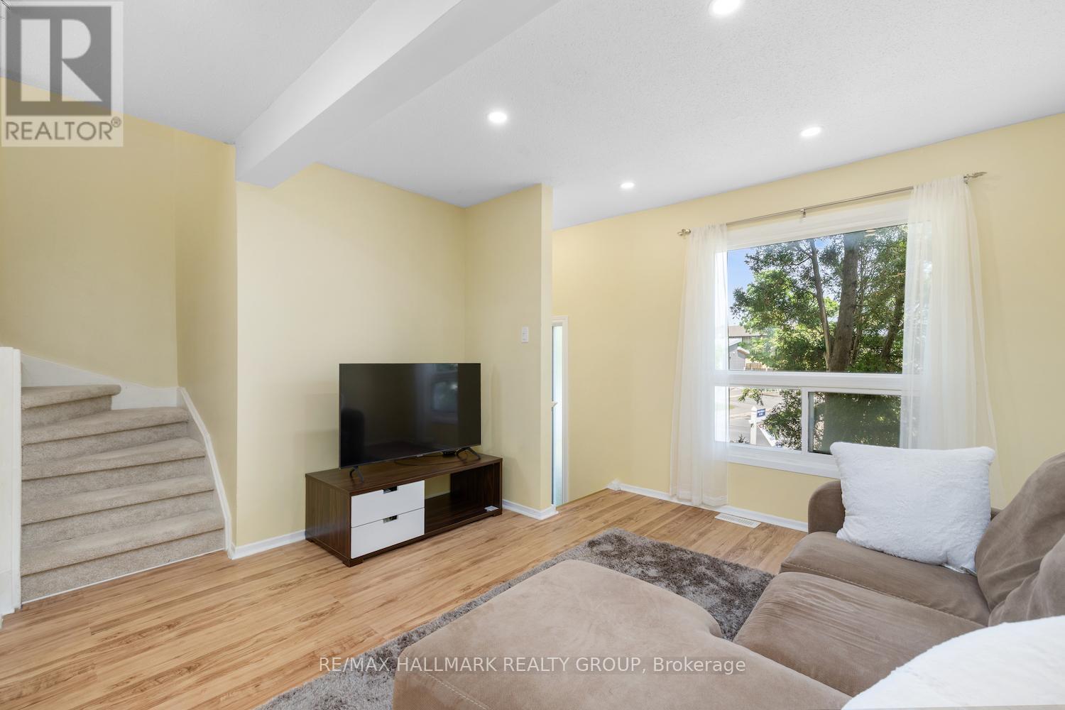 3238 Uplands Drive