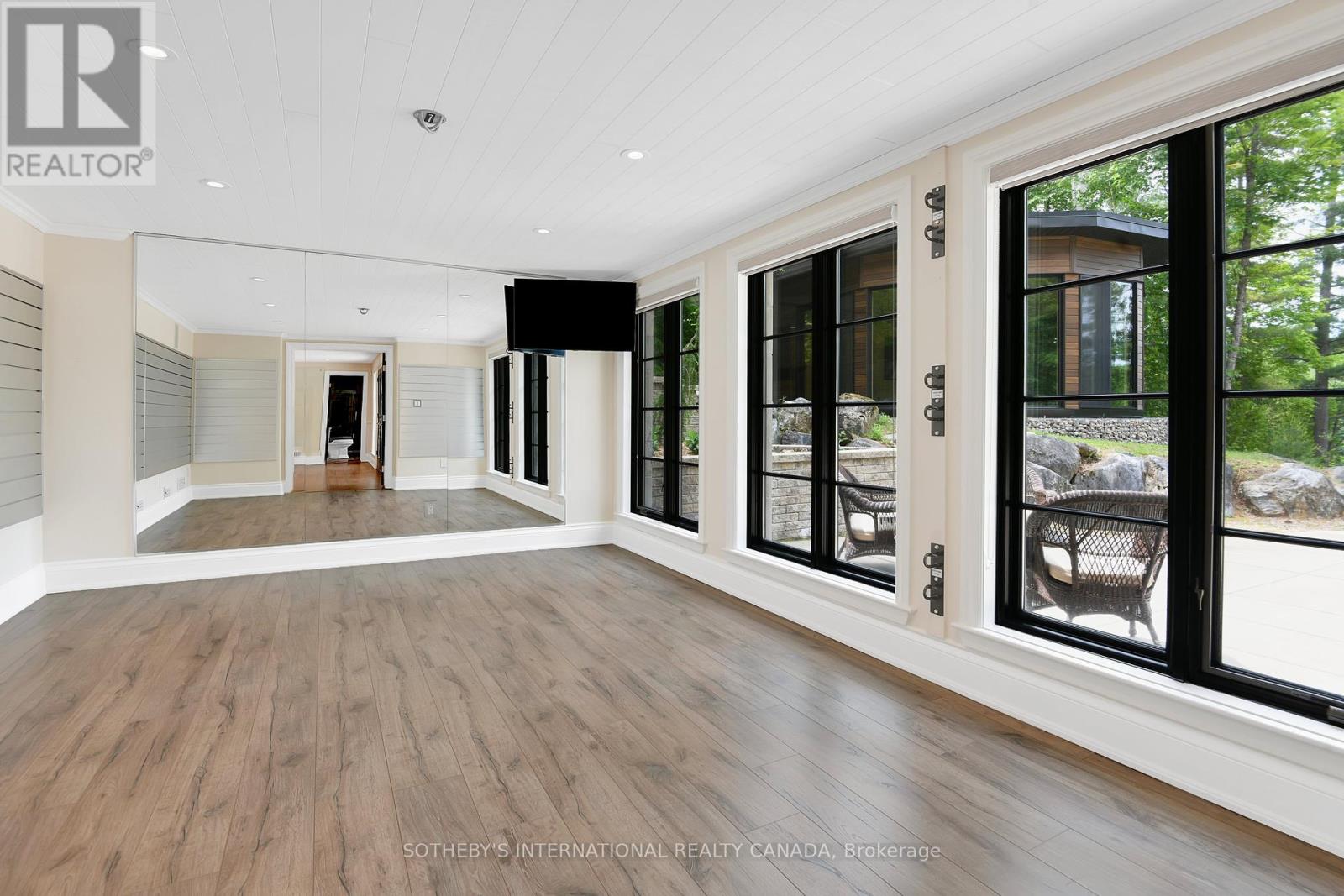 106 Lorlei Drive