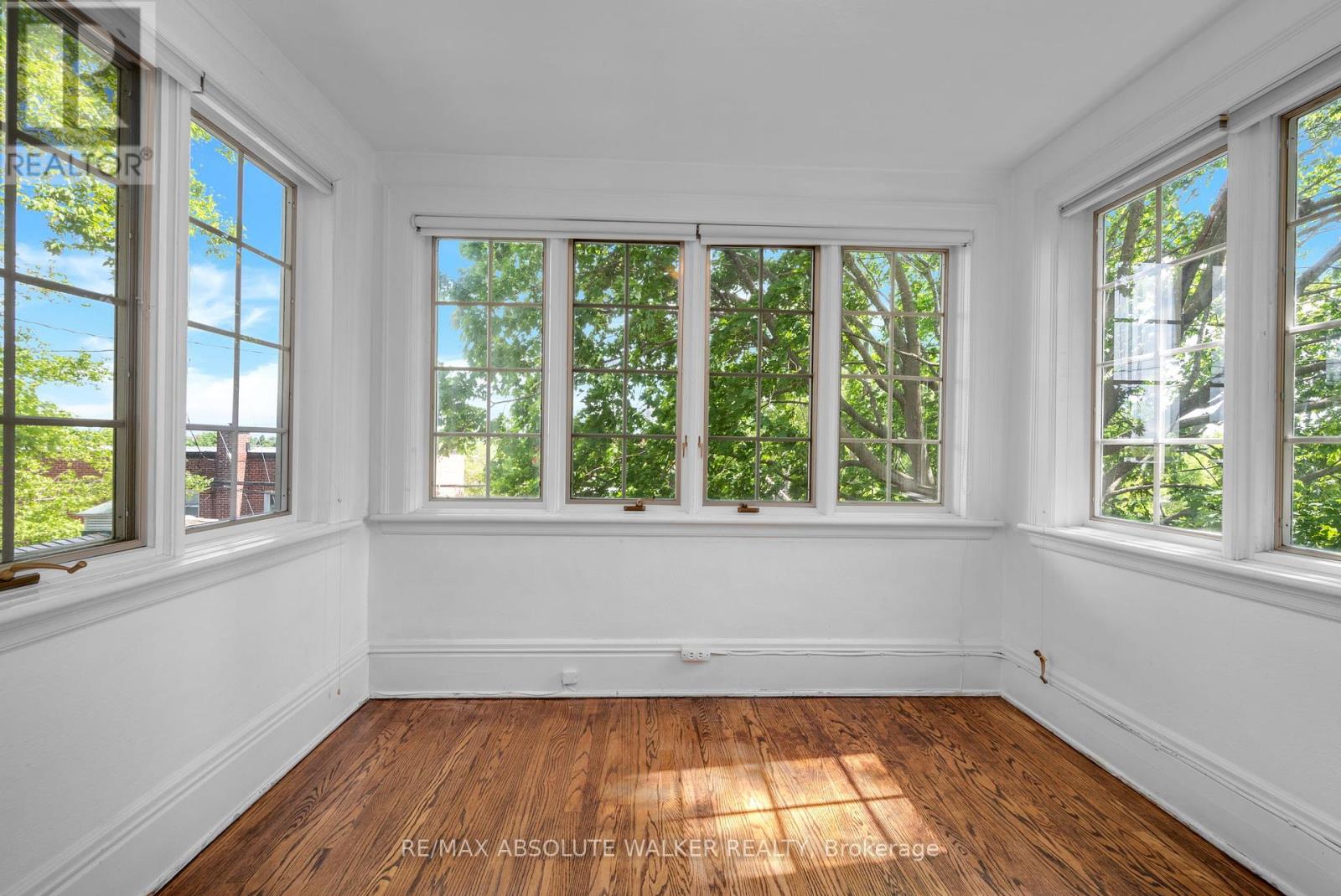 210 Rideau Terrace