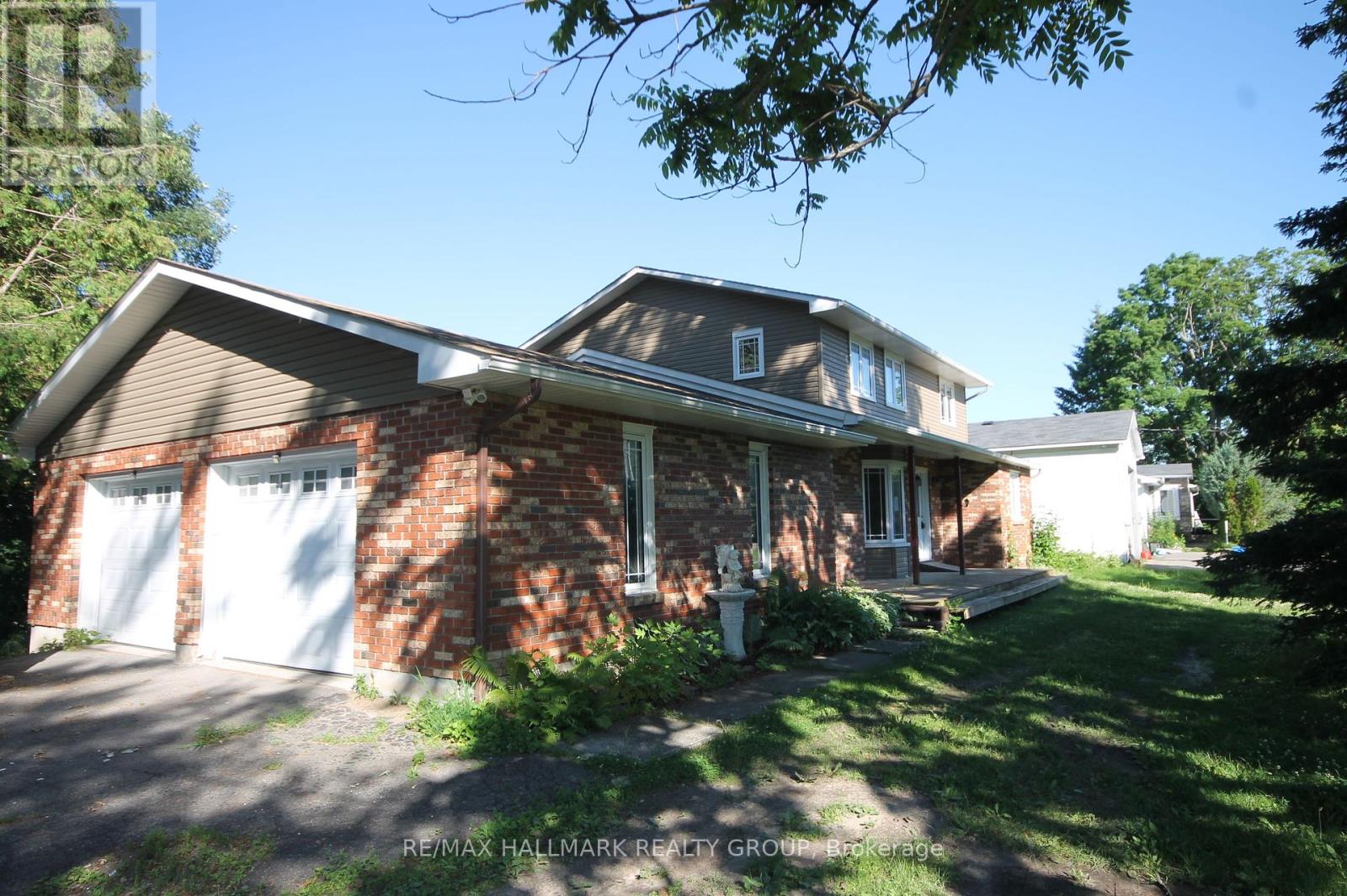 1844 River Road