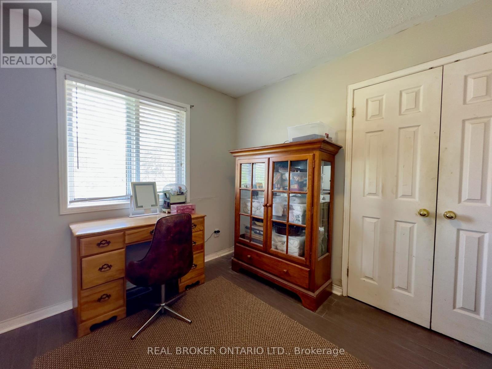 30 Kingfisher Crescent