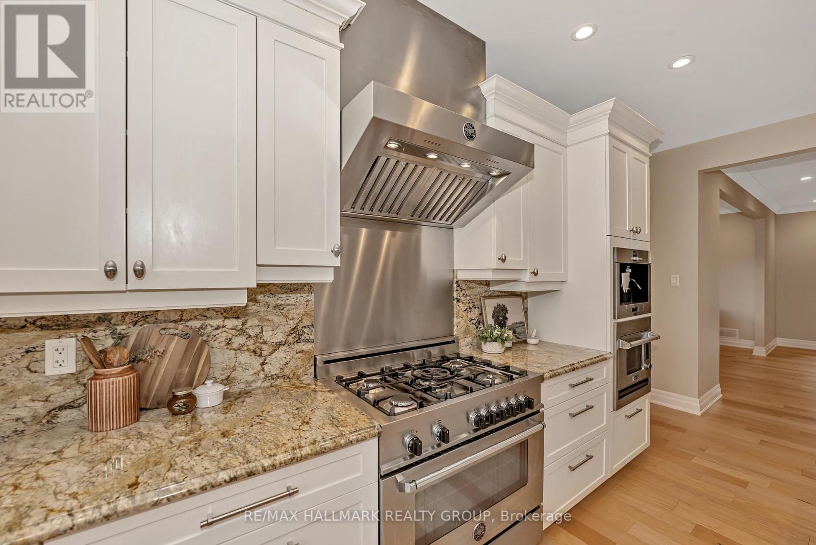 5813 Red Castle Ridge