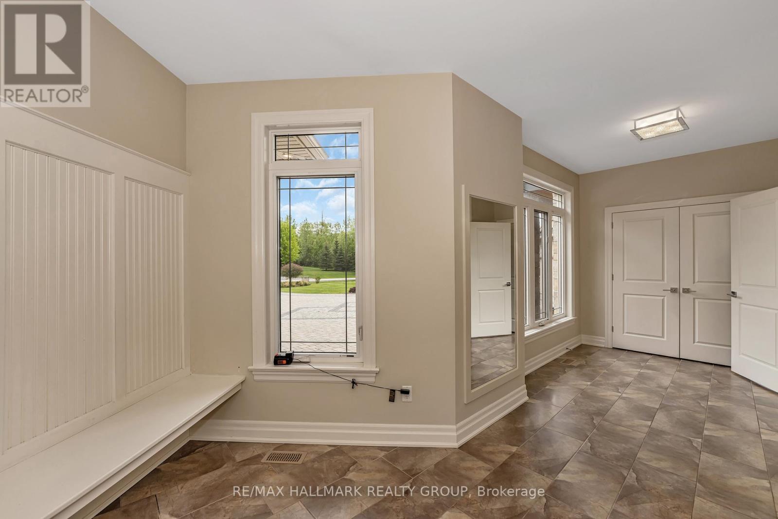 5813 Red Castle Ridge