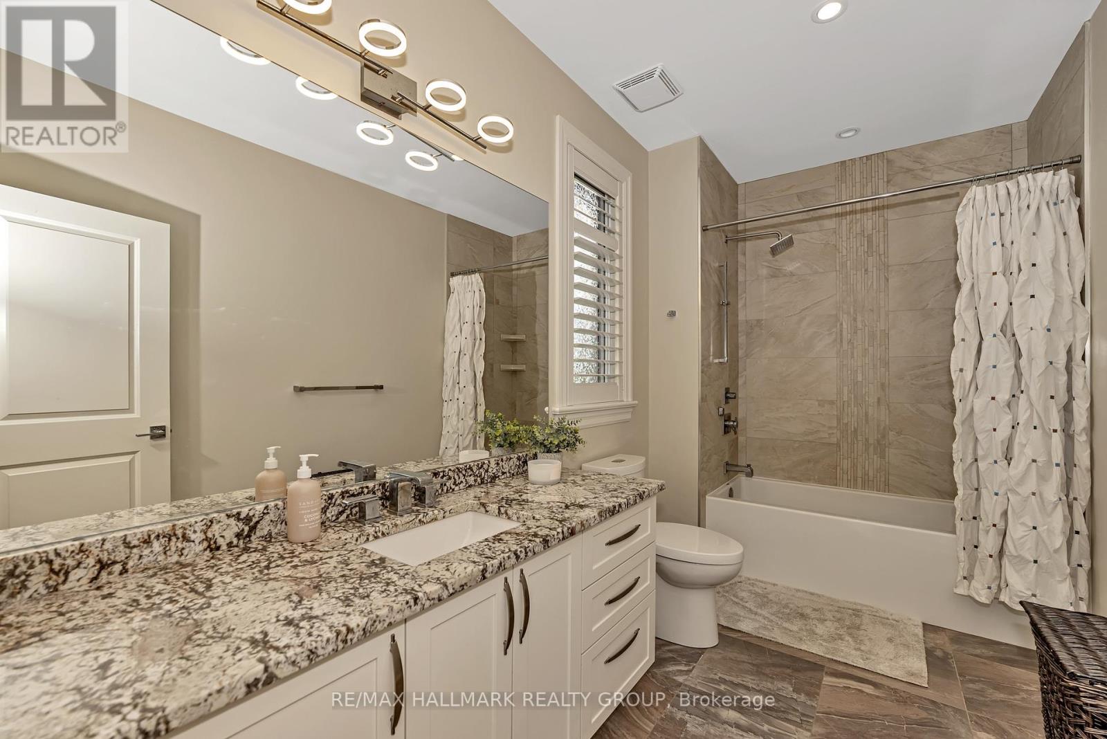 5813 Red Castle Ridge