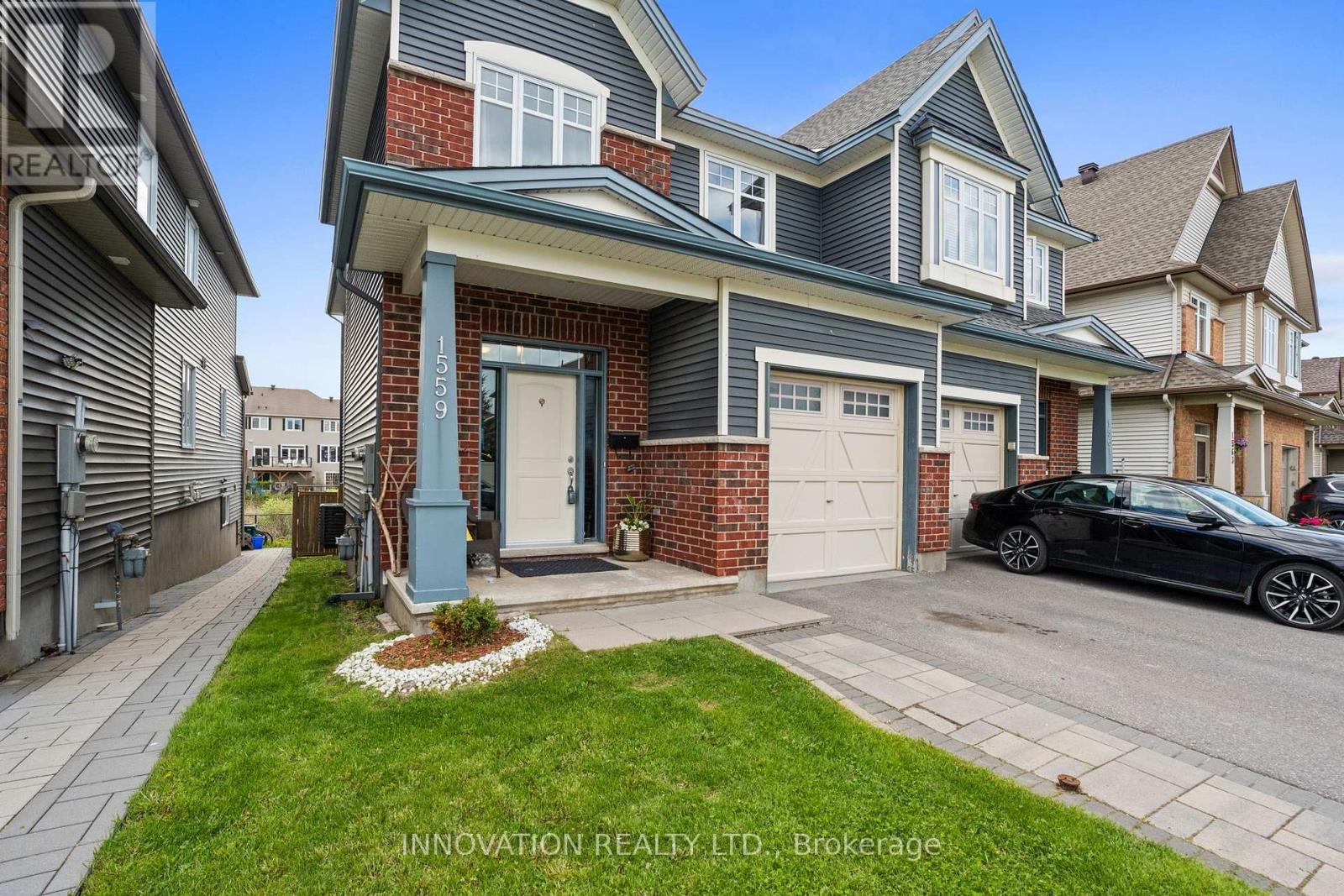 1559 Carronbridge Circle
