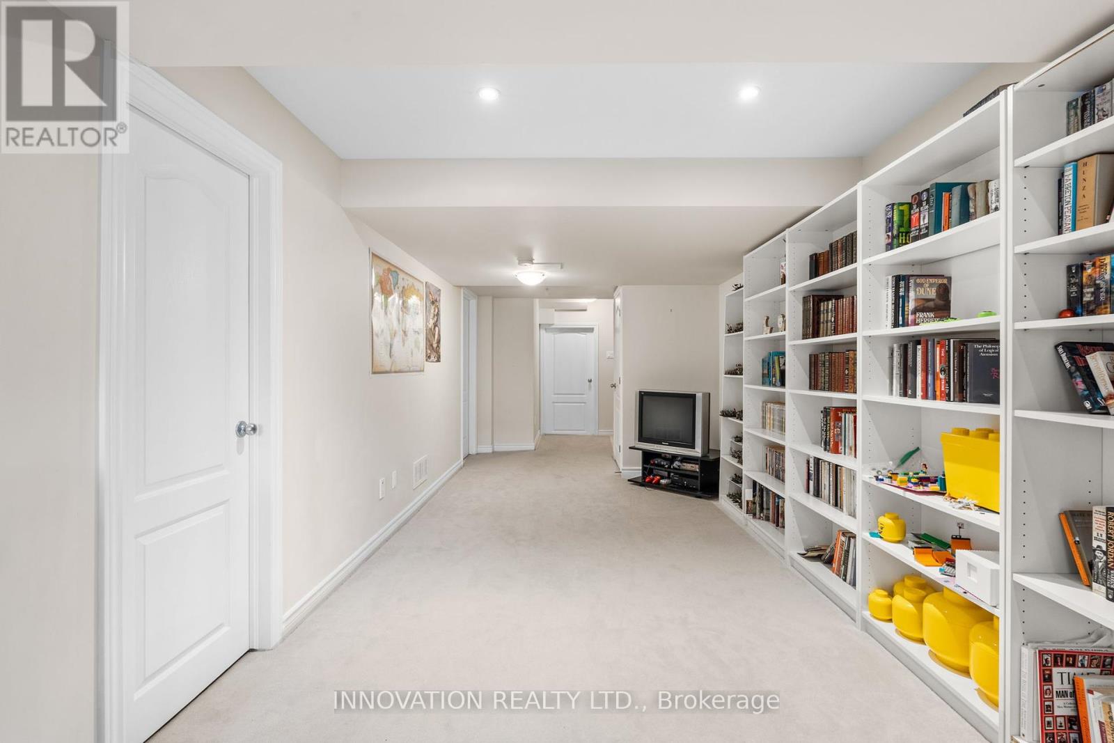 1559 Carronbridge Circle