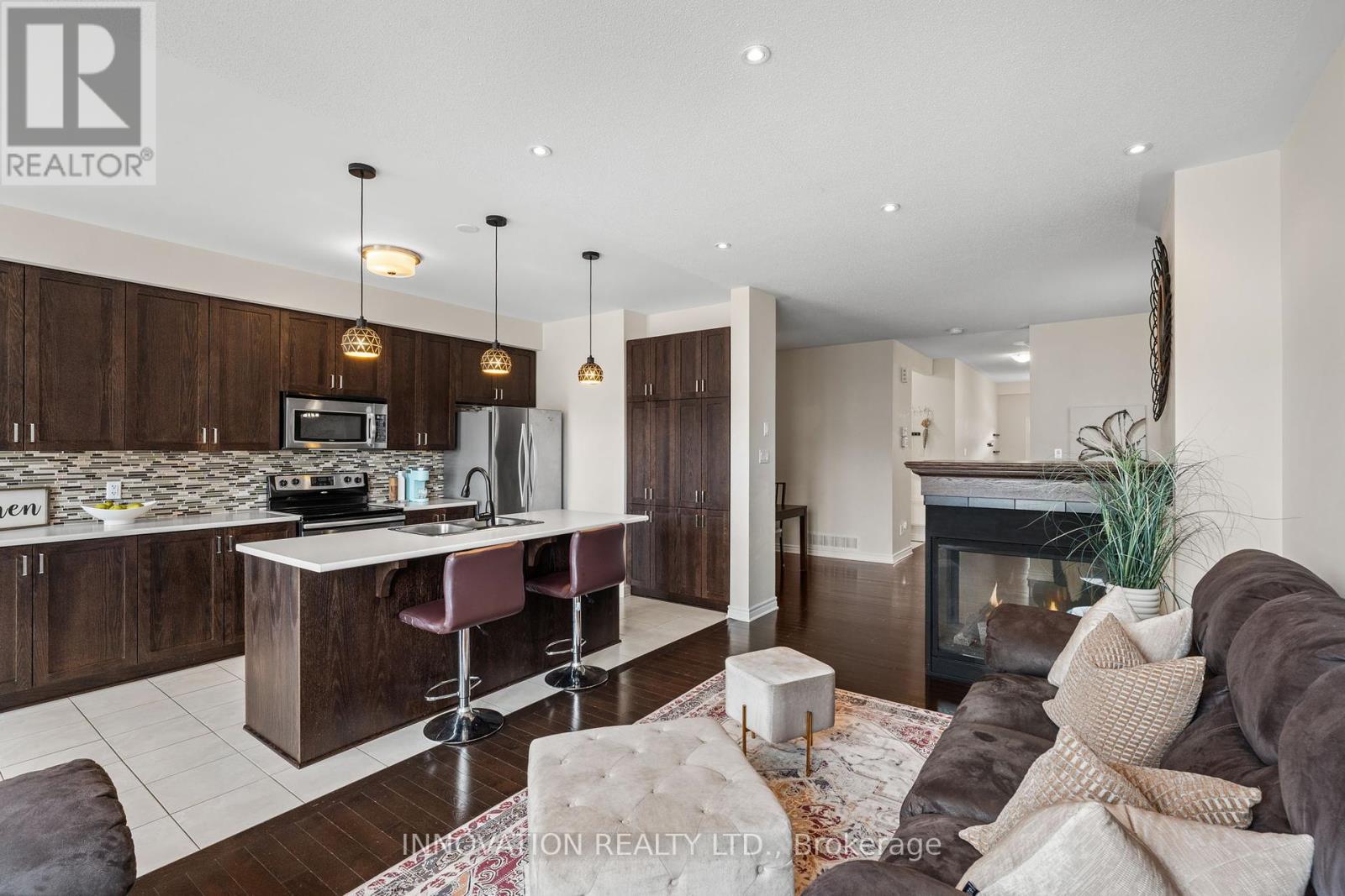 1559 Carronbridge Circle