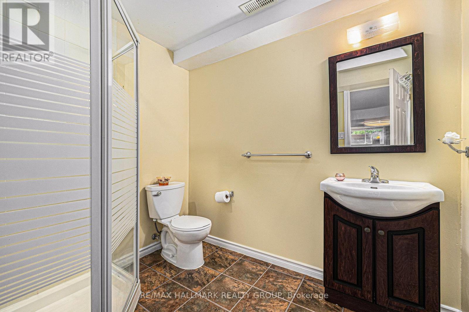 155 Tapestry Drive