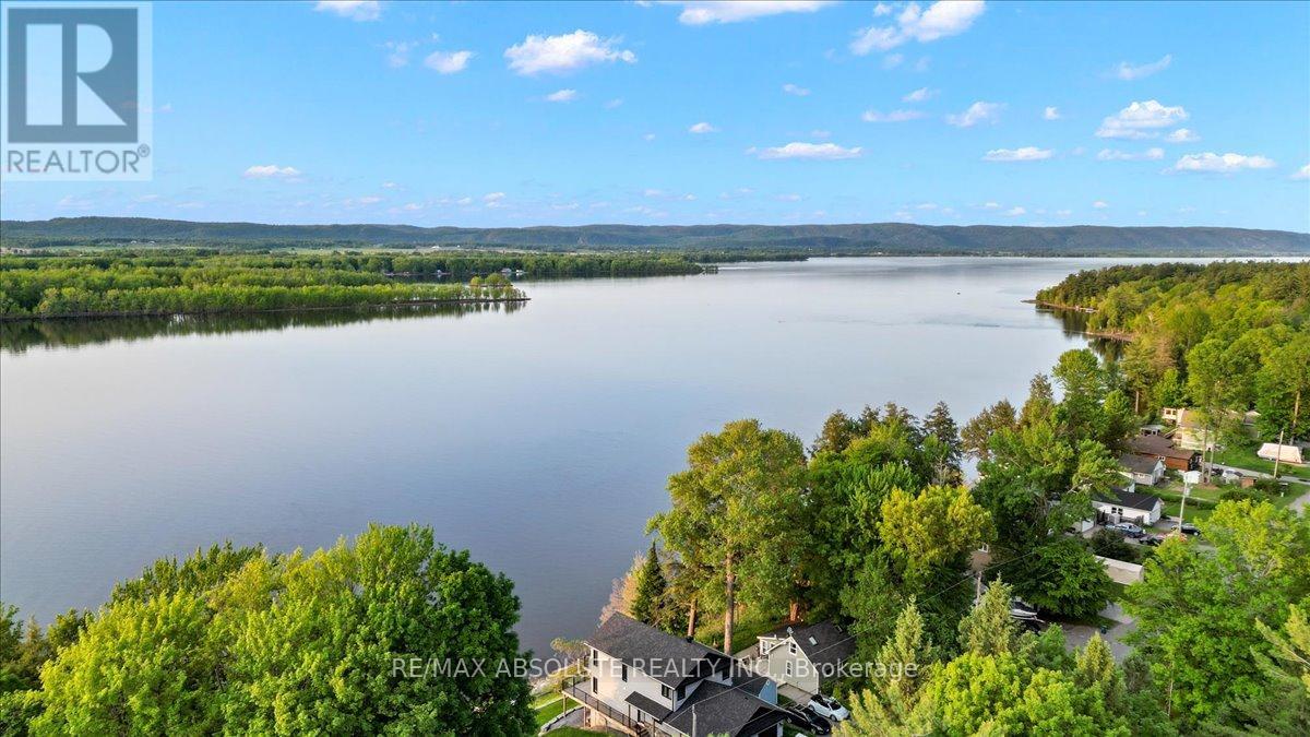 304 Riverwood Drive